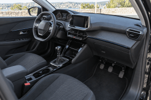 Intérieur de voiture sans occupant — visuel de présentation